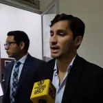 Eduardo Masaya tras finalizar la audiencia para conocer el motivo de su detención. ,Ángel Oliva/EU