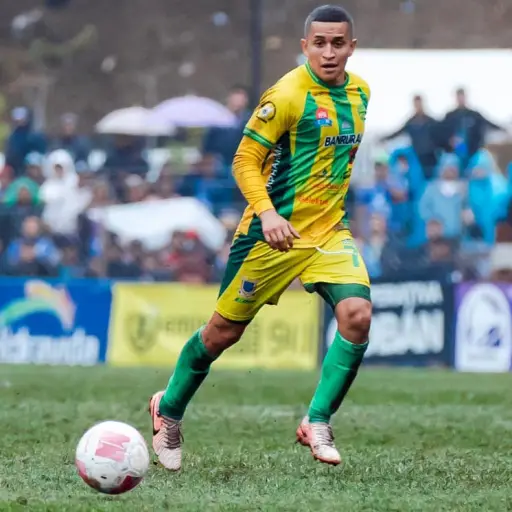 Marvin Ceballos había demandado a Xinabajul por un tema salarial 