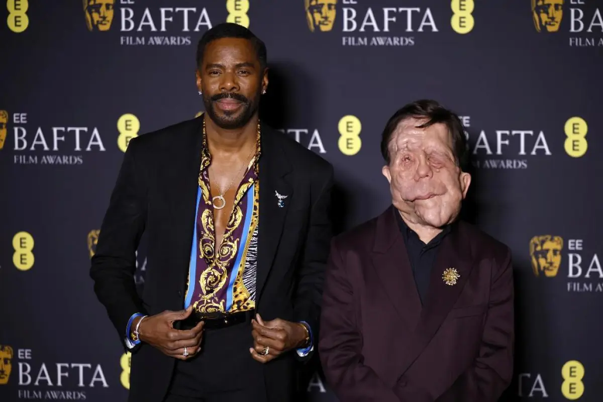 Adam Pearson en los Premios BAFTA, Foto EFE