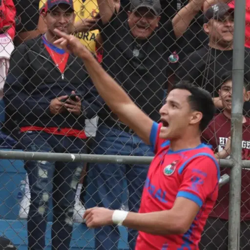 José Carlos Martínez se colocó a un gol de Pedro Báez