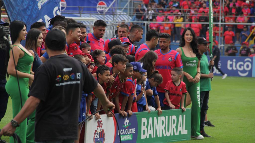 Alineación de Municipal en el Clásico 332 | Alex Meoño