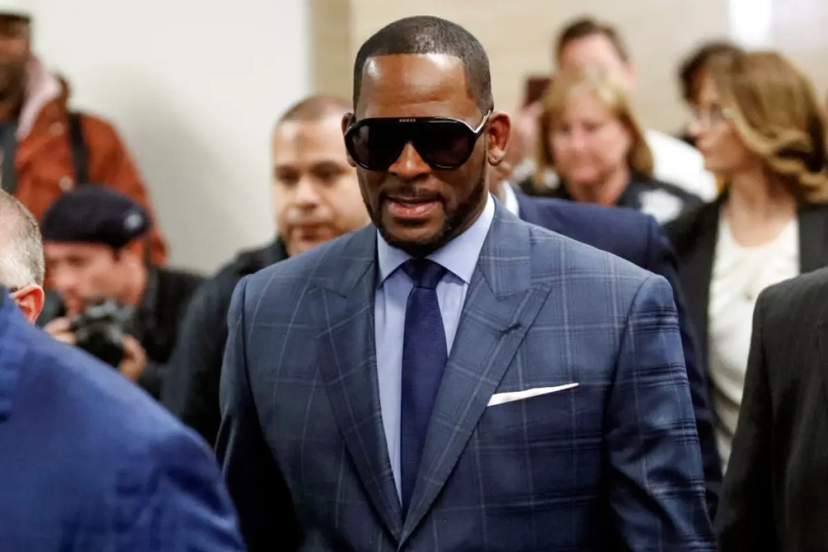 R. Kelly, Instagram