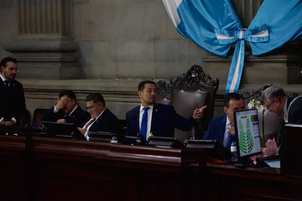 La ampliación es por Q4 mil 166 millones., Foto Omar Solís