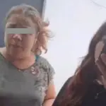 Exhiben a mujeres amenazando a comerciante. ,Captura de pantalla video X.