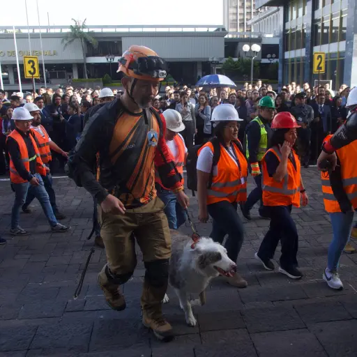 / ,Omar Solís/Emisoras Unidas