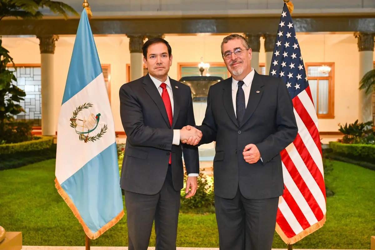 El funcionario de Estados Unidos se reunió con el presidente Bernardo Arévalo., Foto X