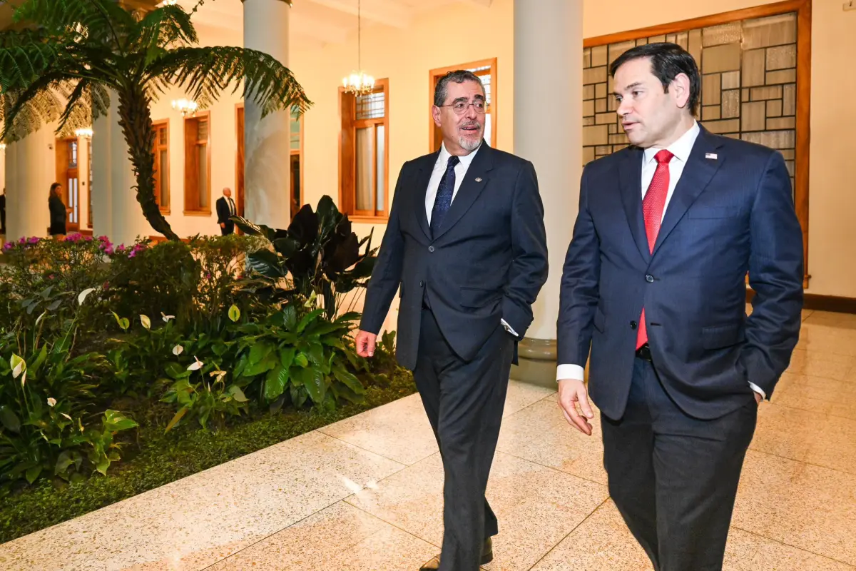 El presidente Arévalo recibió anoche en Casa Presidencial al secretario Rubio., Gobierno de Guatemala