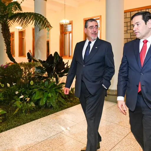 El presidente Arévalo recibió anoche en Casa Presidencial al secretario Rubio. ,Gobierno de Guatemala