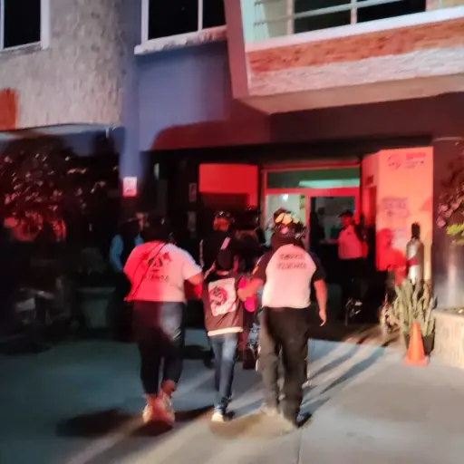 Los heridos fueron llevados a un hospital privado. ,Bomberos Voluntarios.