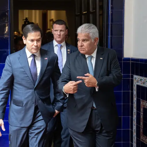 José Raúl Mulino, ofreció este domingo a Marco Rubio, ampliar un acuerdo migratorio para que Estados Unidos utilice Panamá para deportar migrantes irregulares de otros países.  ,@SecRubio/X.