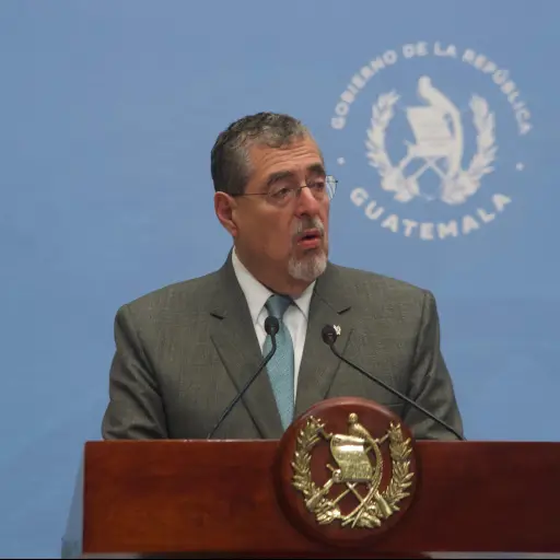 Arévalo extiende duración del plan de apoyo a la tarifa social de energía 