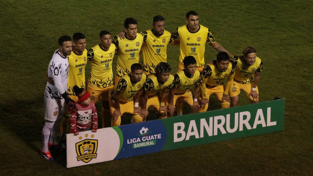 Once de Guastatoya ante Xelajú MC | Willber Colloy