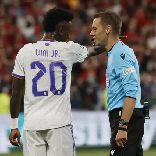 Clément Turpin será el árbitro del Manchester City vs. Real Madrid - EFE