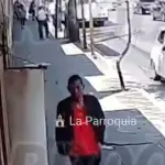 Ladrón queda captado en zona 6. ,Redes sociales / La Parroquia. 