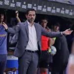 Boca Junios estaría cesando a Fernando Gago de su puesto como técnico. 