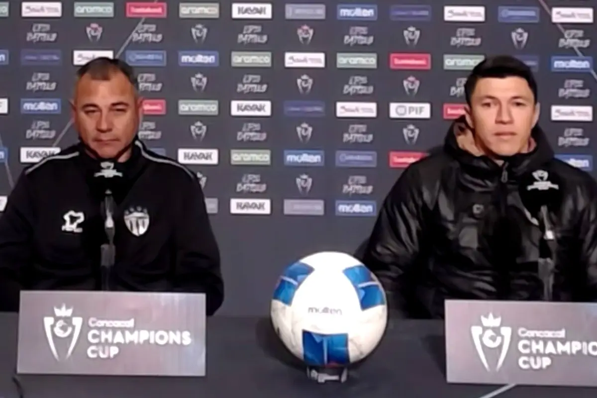 Mauricio Tapia confía en la remontada de Antigua GFC ante Seattle Sounders - Concacaf