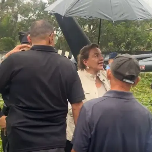El helicóptero en el que viajaba la Presidenta, Xiomara Castro aterrizó de emergencia.  ,Captura de pantalla