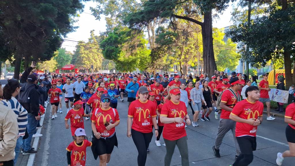 Carrera Familiar McDonald's 2025 | Alex Meoño