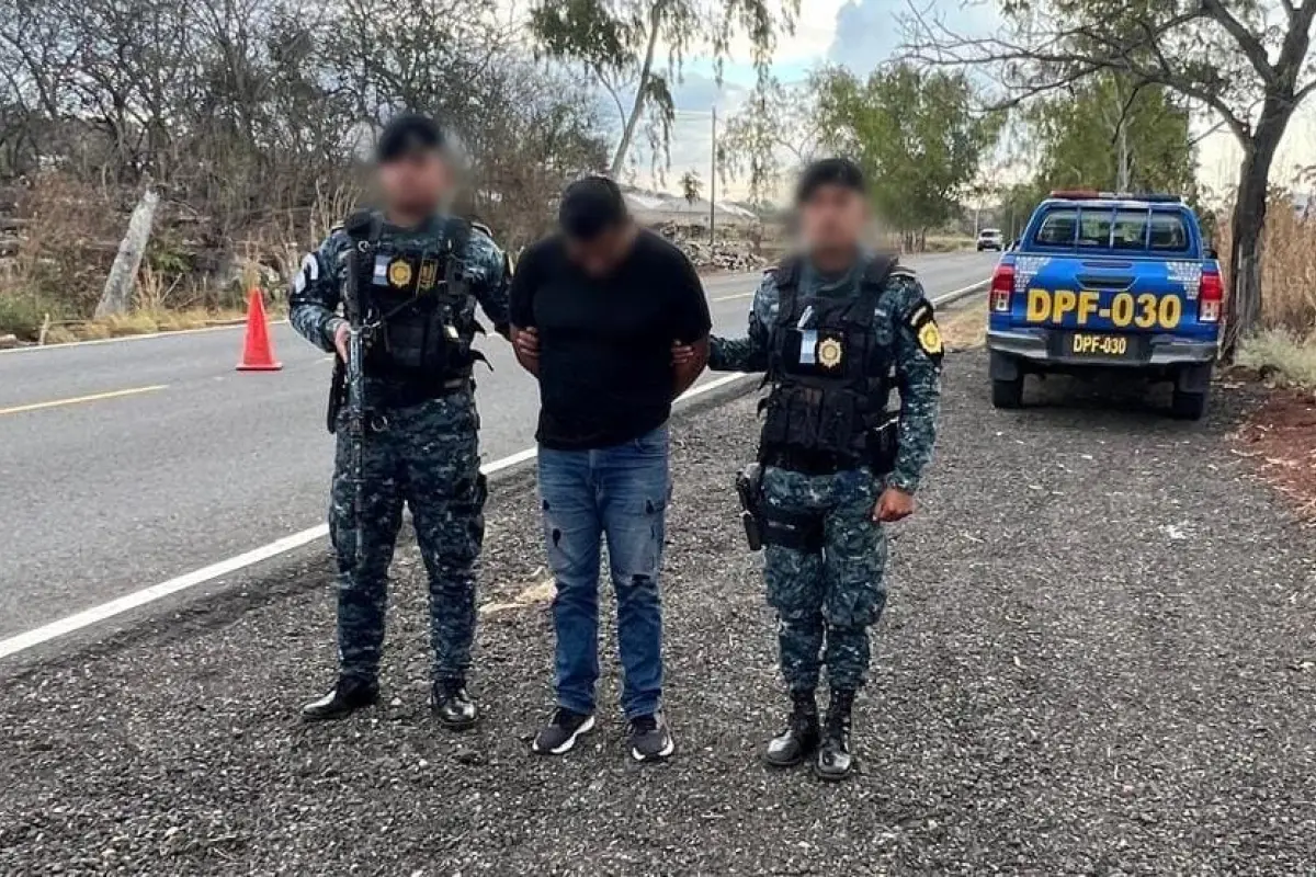 El sindicado fue detenido en la ruta entre Chiquimula y Jutiapa., PNC