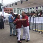 Los guatemaltecos danzaron con la música de la marimba en Plaza de la Constitución. ,Omar Solís/Emisoras Unidas