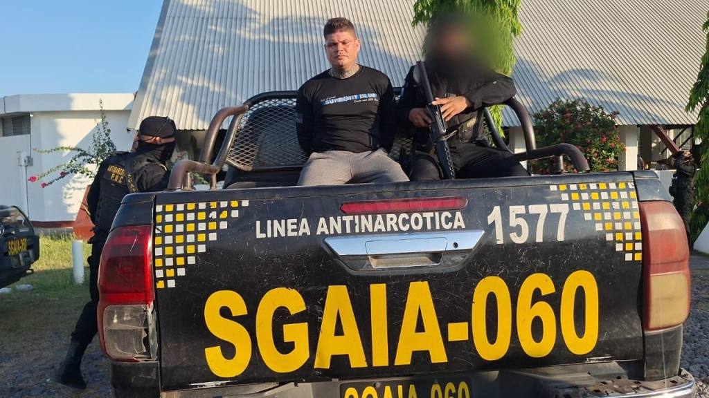 Confirman hallazgo de 170 paquetes de cocaína y una captura | PNC