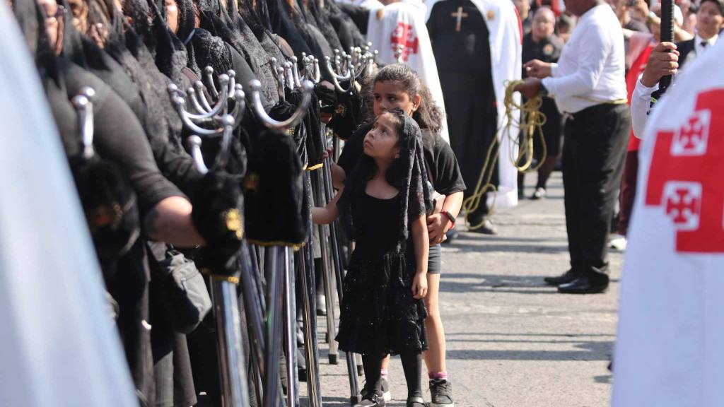 Alegoría invita a cantar alabanzas para María Santísima de la Soledad, Reina de la Humanidad | Álex Meoño