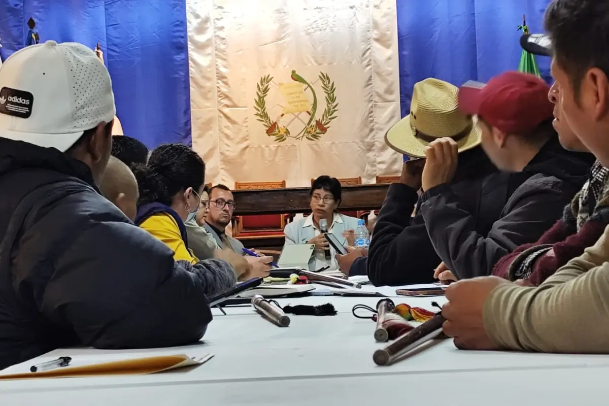 Reunión por falta de energía en Quetzaltenango