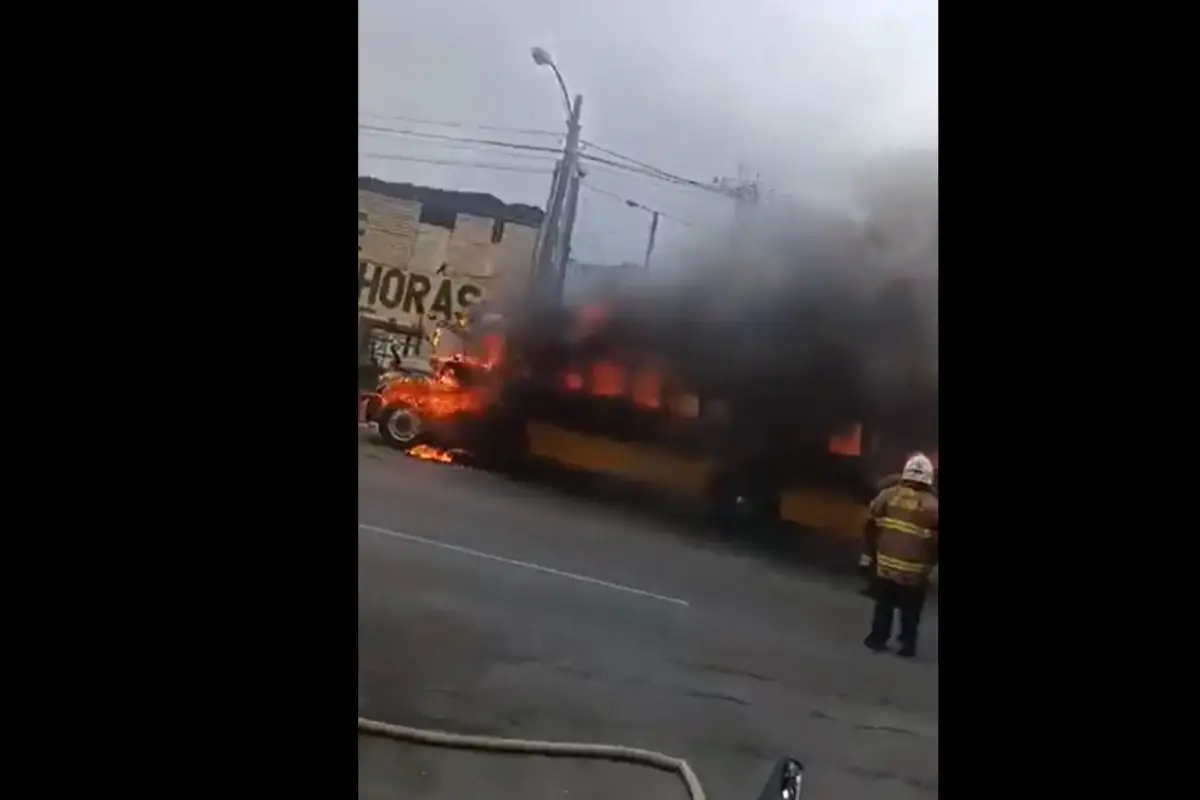 Incendio en bus, Captura de pantalla