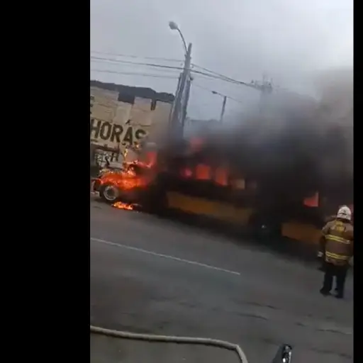 Incendio en bus ,Captura de pantalla