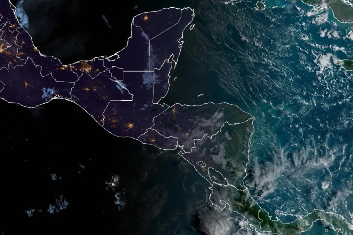 La imagen satelital muestra que el territorio nacional presenta pocas nubes para este sábado 15 de marzo de 2025., GOES