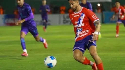 El campeón Xelajú M. C. suma cinco partidos sin ganar 