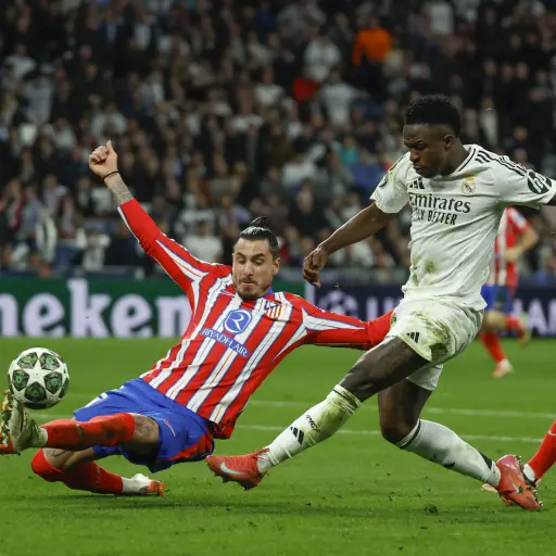 Vinícius va por su segundo gol en un derbi 