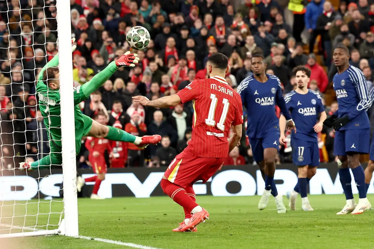 Liverpool y PSG se enfrentaron en la Champions League 2024/25 - Archivo