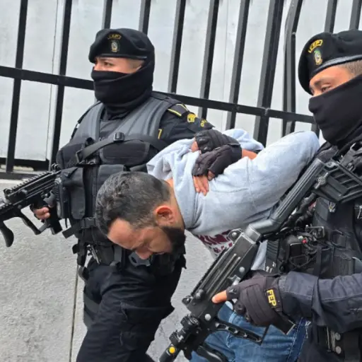 Walter Alfredo Mérida Fuentes, conocido con los alias Smok y/o Maniático