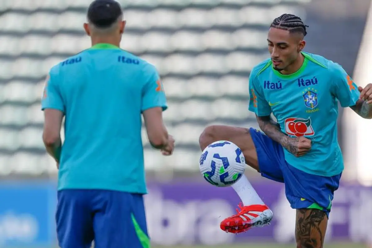 Raphinha llega en un gran momento a la Selección de Brasil 