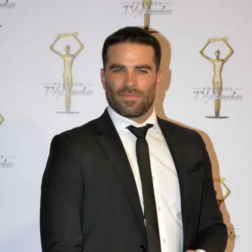 Alejandro Nones ,Instagram