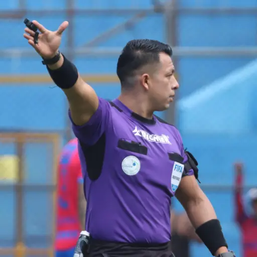 Gerardo Paiz, presidente de Fedefut, habla del arbitraje nacional  