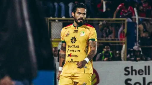 Carlos Estrada señala incumplimientos de la directiva de Marquense