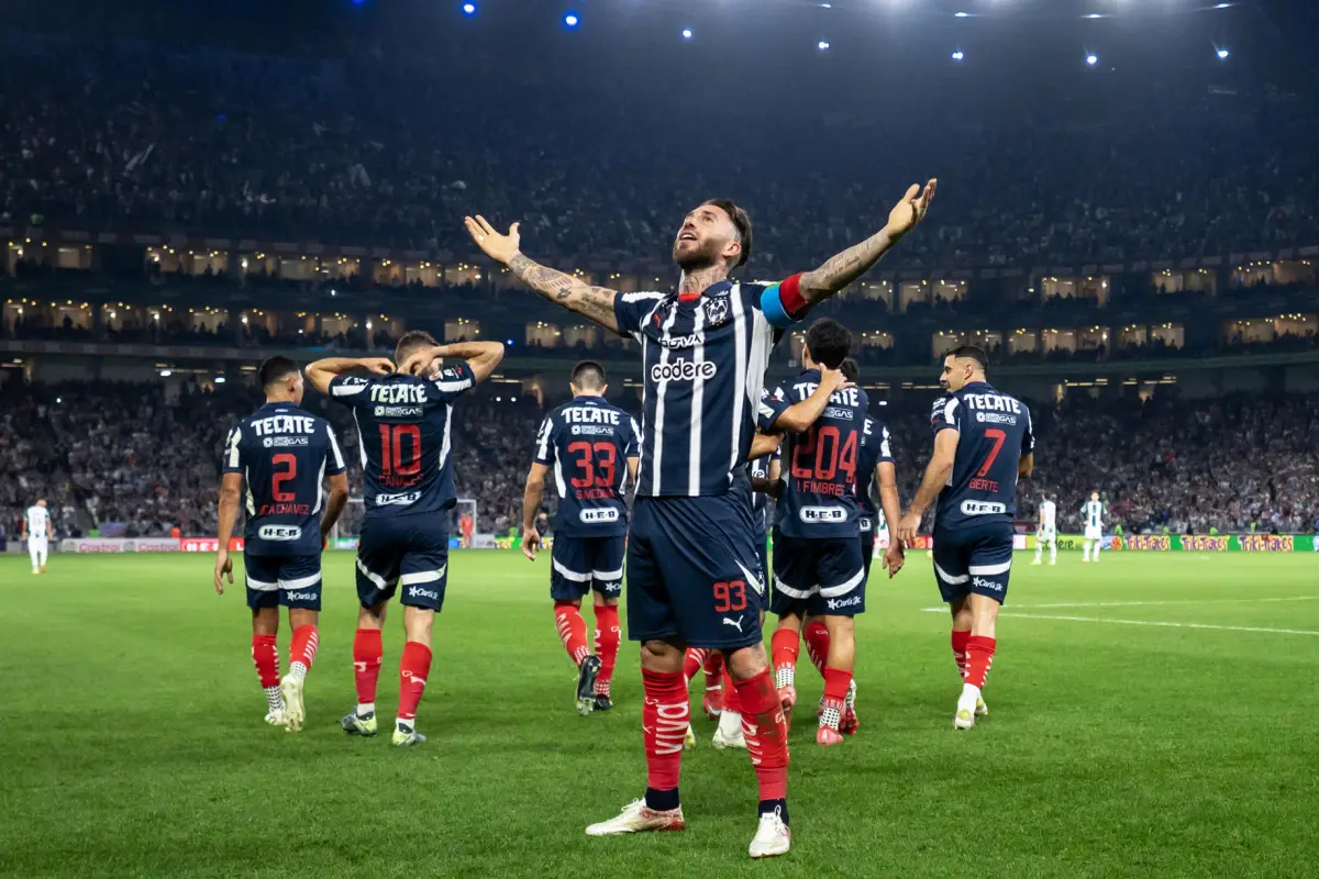 Sergio Ramos anotó su primer gol con Monterrey - EFE