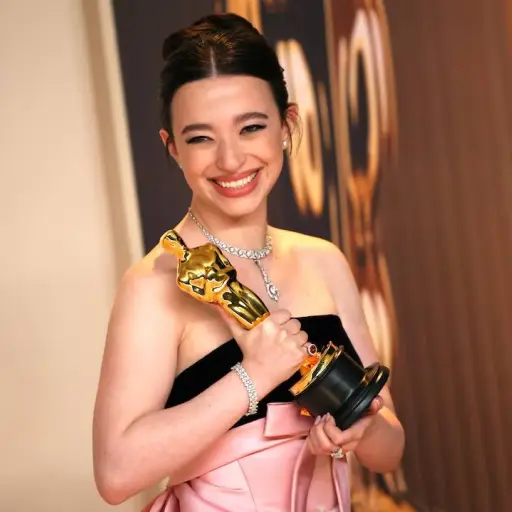 Mikey Madison ,Instagram