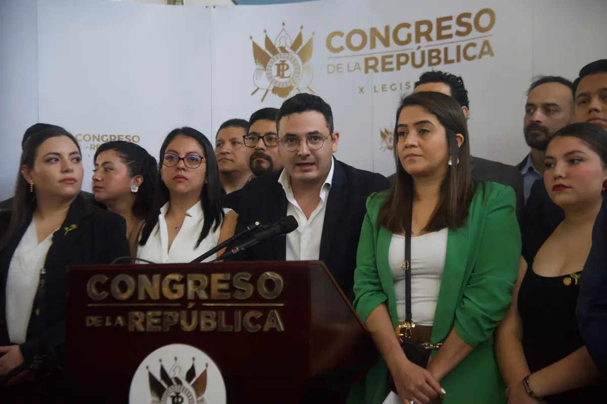 Los diputados de Semilla presentarán una propuesta para regular el tema de salarios., Omar Solís/Emisoras Unidas