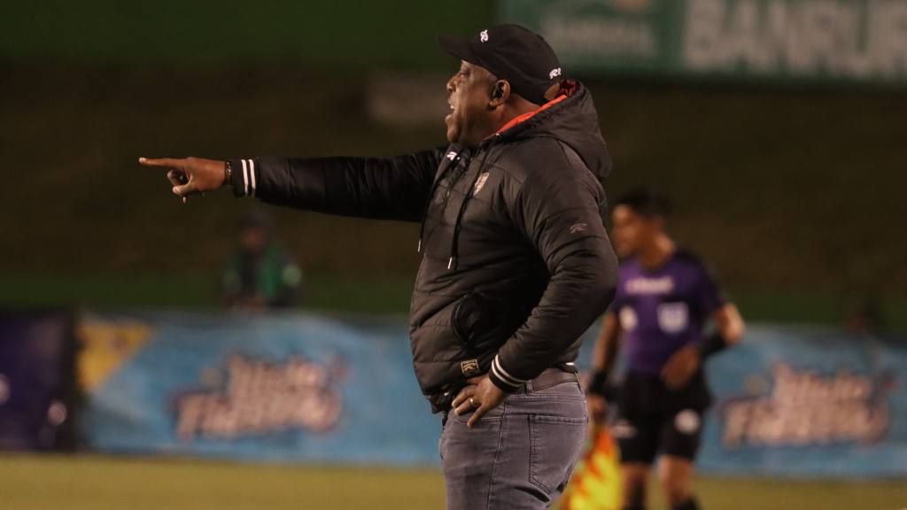 Hernán Medford, técnico de Deportivo Marquense  | Alex Meoño 
