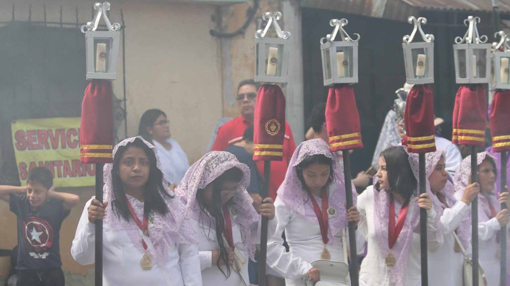 Conmemoran consagración de la Santísima Virgen de Dolores | Álex Meoño