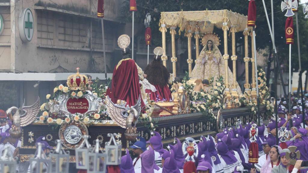 Conmemoran consagración de la Santísima Virgen de Dolores | Álex Meoño