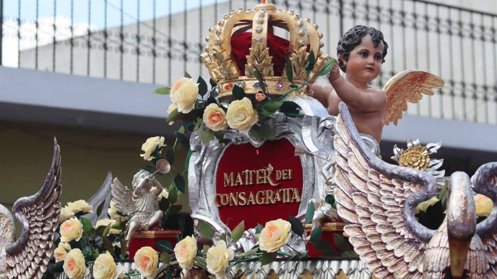 Conmemoran consagración de la Santísima Virgen de Dolores | Álex Meoño