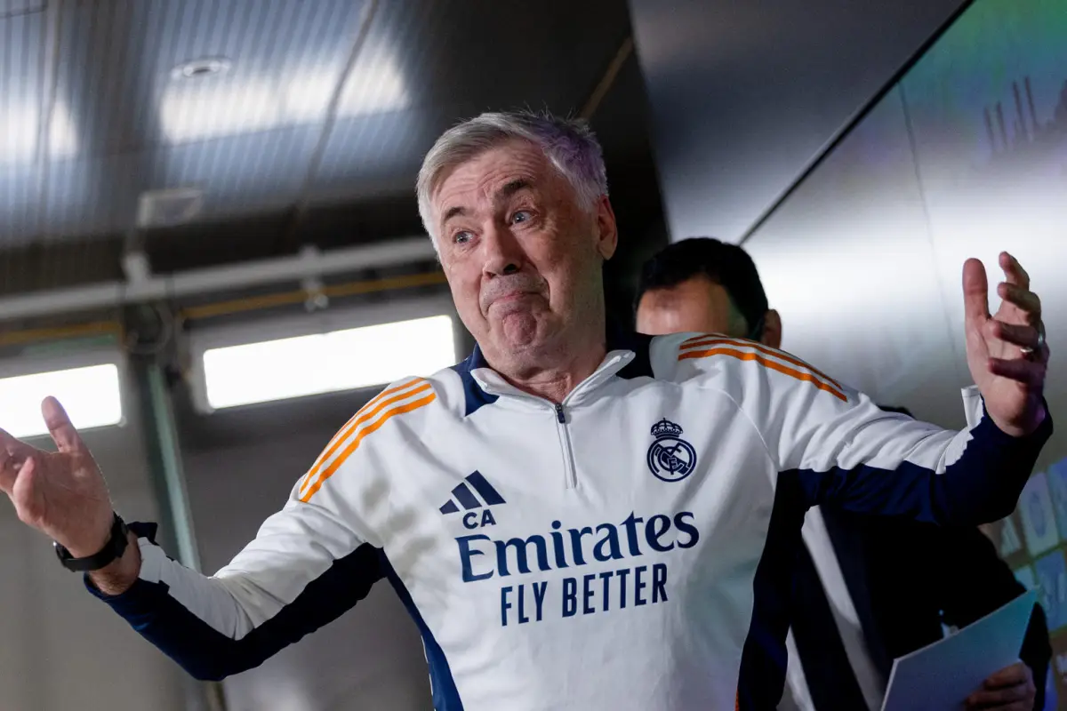 Carlo Ancelotti confía en la reacción del Real Madrid ante el Rayo Vallecano - EFE