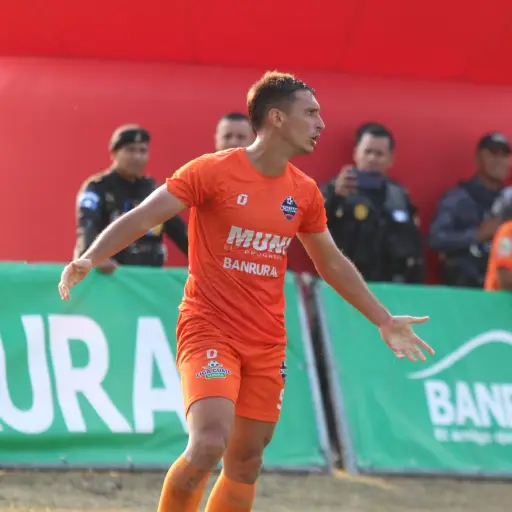 Agustín Maziero le dio el empate a Achuapa frente a Municipal 