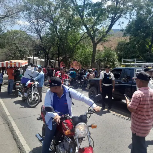 El paso fue liberado en Vado Ondo, Chiquimula. ,Oscar Castañeda, Emisoras Unidas Departamentales