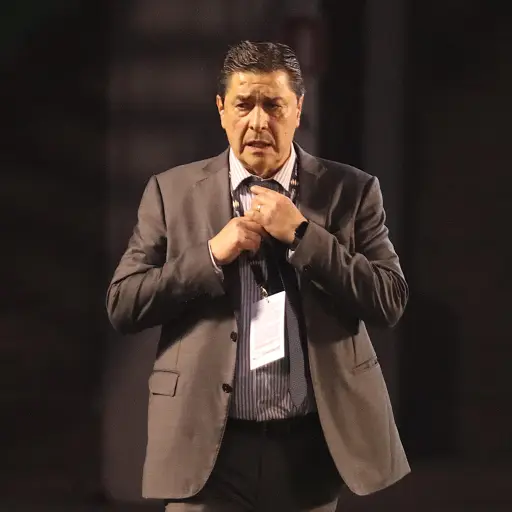 Luis Fernando Tena se sincera sobre las críticas sobre su salario con Guatemala - Alex Meoño