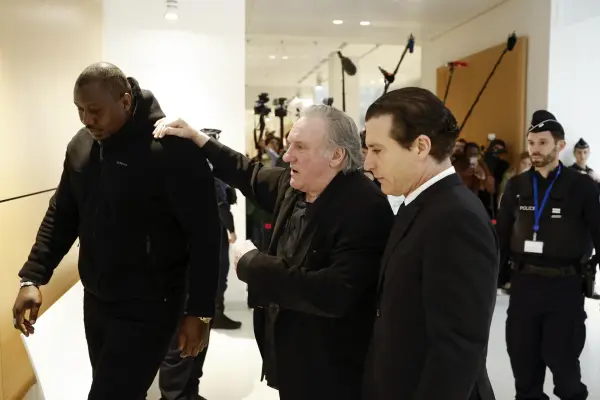 Gérard Depardieu niega las acusaciones de agresión sexual y asegura que no es un sobón